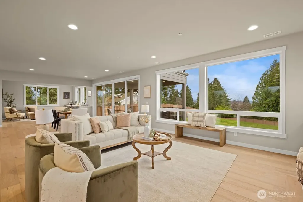 7853 S 132 Street Seattle WA 98178