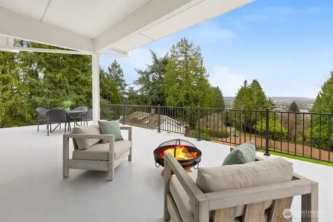 7853 S 132 Street Seattle WA 98178