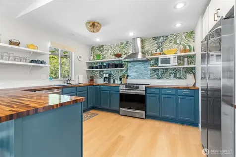 32 Midland Road Brewster WA 98813
