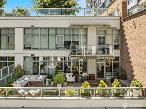 583 Battery Street Seattle WA 98121