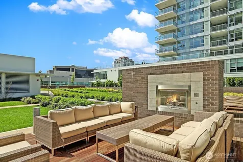 583 Battery Street Seattle WA 98121