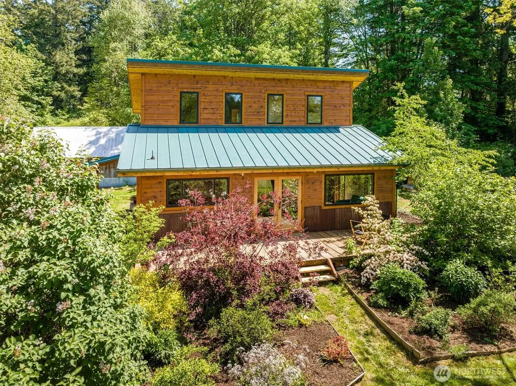 5862 Noon Road Bellingham WA 98226