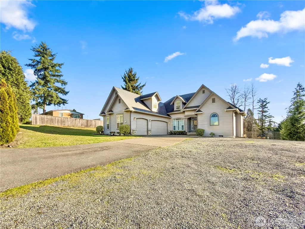 6712 94th Street E Puyallup WA 98371