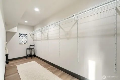 4586 22nd Avenue SW Seattle WA 98106