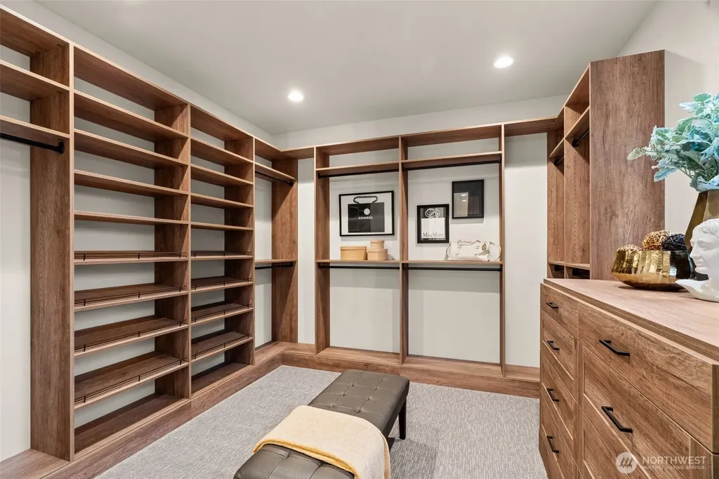15327 SE 22nd Street Bellevue WA 98008