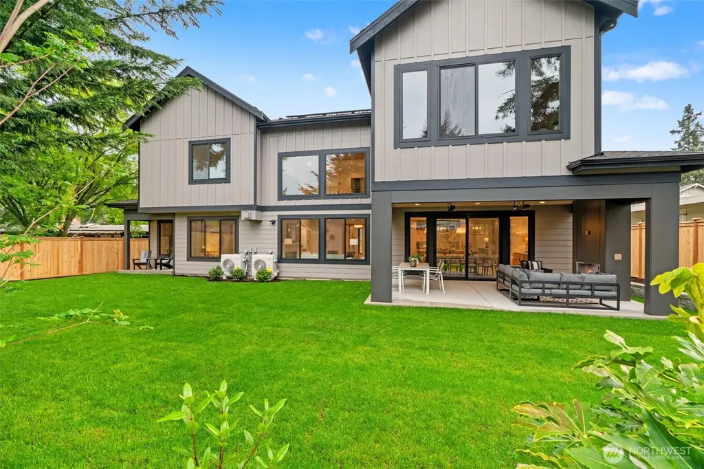 15327 SE 22nd Street Bellevue WA 98008
