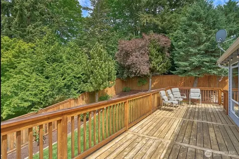 1404 S 290th Place Federal Way WA 98003