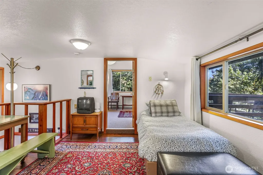 9778 Mt Baker Highway Deming WA 98244