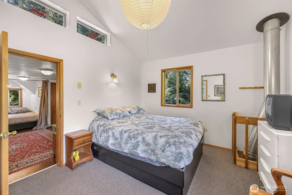 9778 Mt Baker Highway Deming WA 98244
