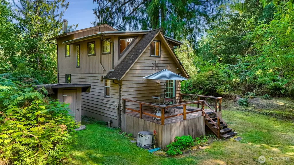 9778 Mt Baker Highway Deming WA 98244