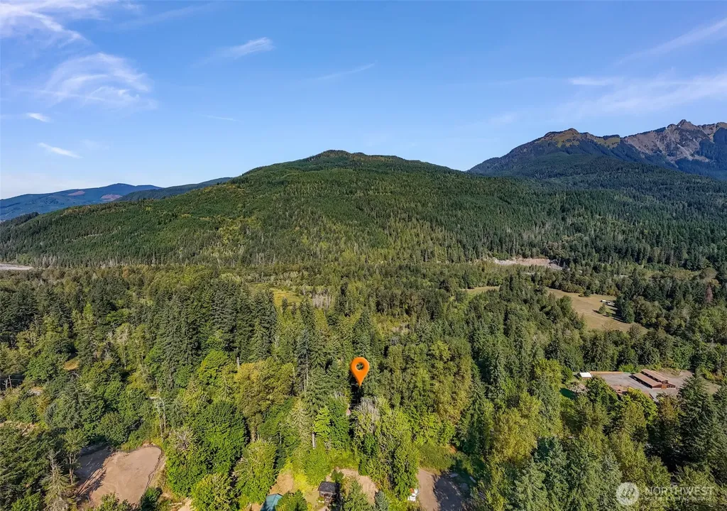 9778 Mt Baker Highway Deming WA 98244