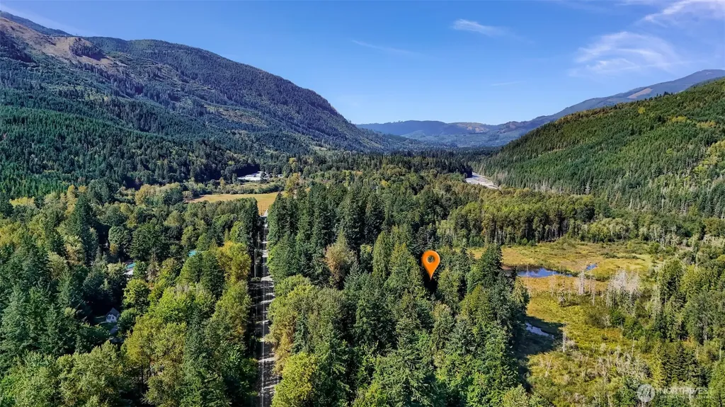 9778 Mt Baker Highway Deming WA 98244