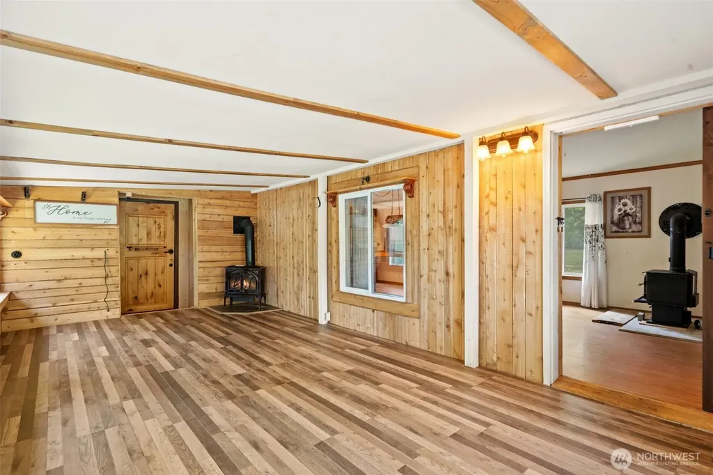 5501 E Agate Road Shelton WA 98584