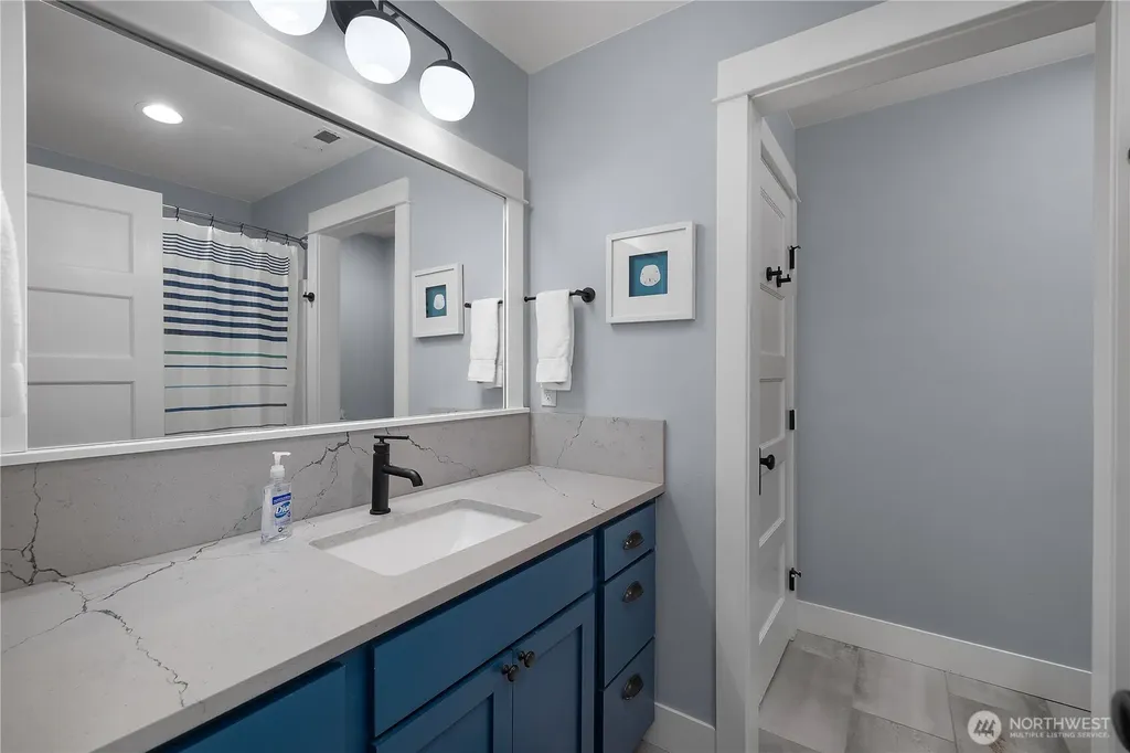 24 Fireside Lane Pacific Beach WA 98571