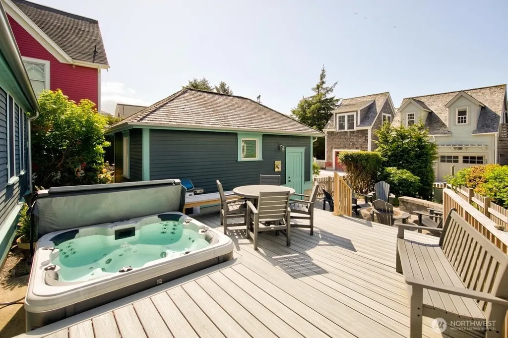 24 Fireside Lane Pacific Beach WA 98571