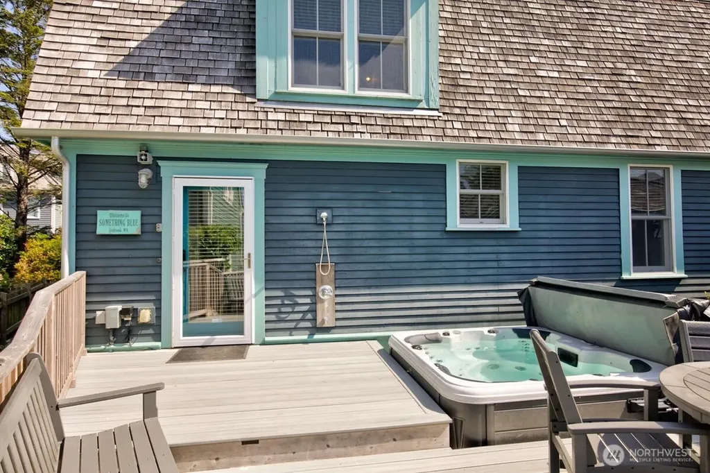 24 Fireside Lane Pacific Beach WA 98571
