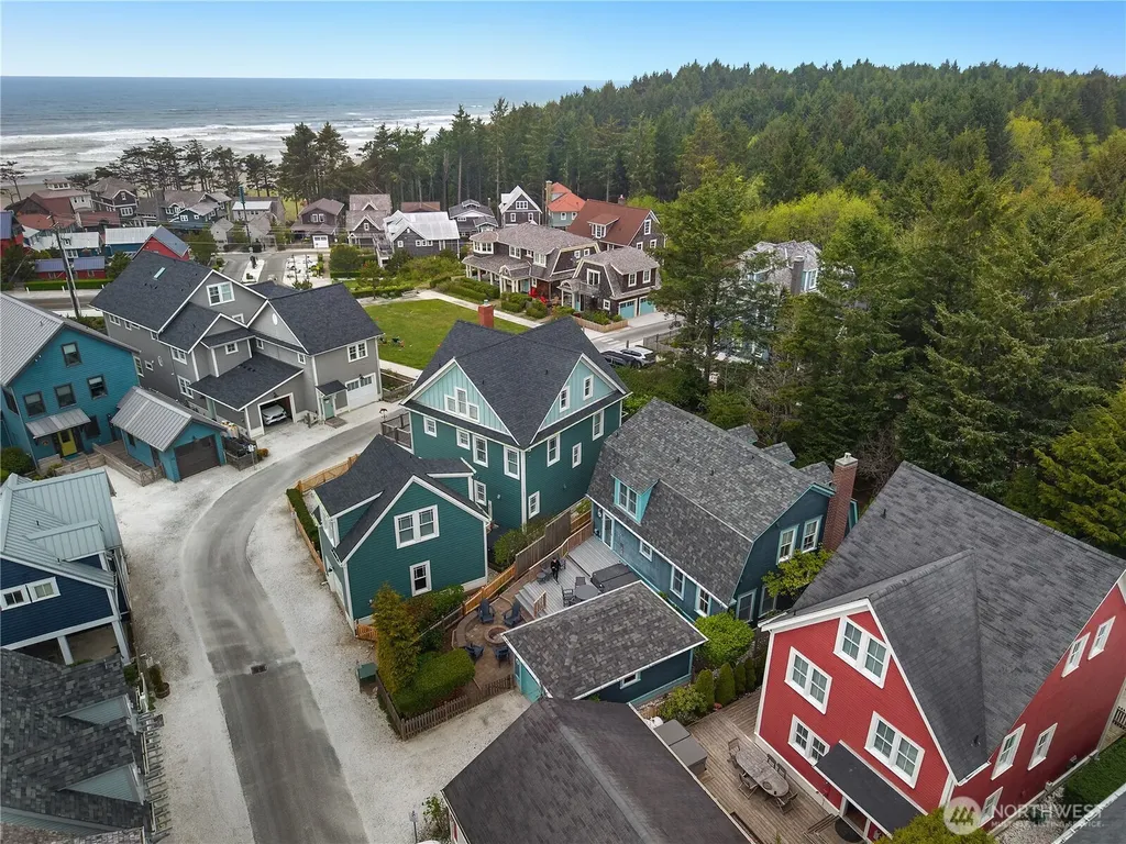 24 Fireside Lane Pacific Beach WA 98571