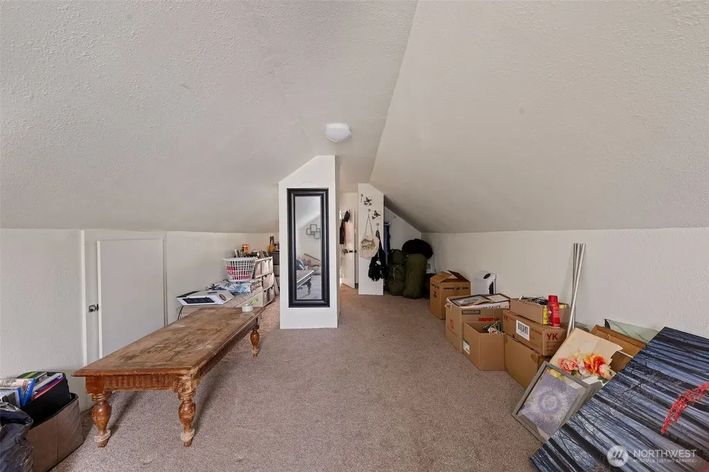 1218 Cedar Street Raymond WA 98577