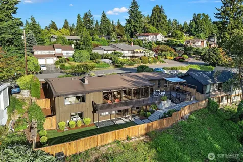 15717 62nd Avenue NE Kenmore WA 98028