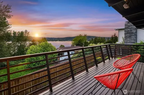 15717 62nd Avenue NE Kenmore WA 98028