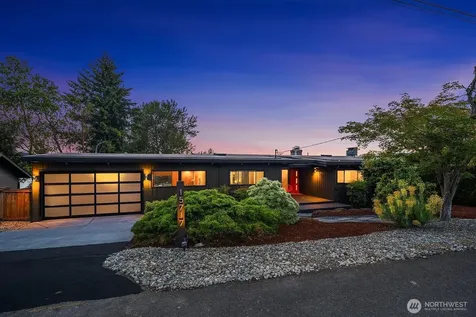 15717 62nd Avenue NE Kenmore WA 98028
