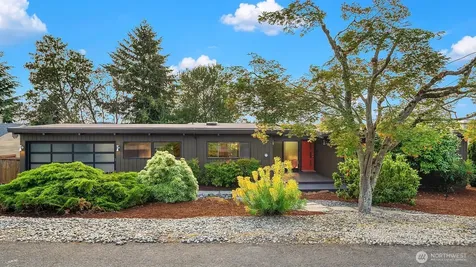 15717 62nd Avenue NE Kenmore WA 98028