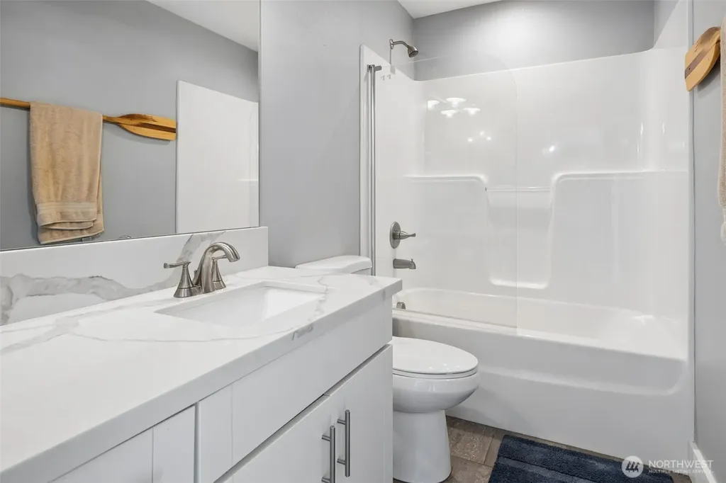 447 N Portal Loop SW Ocean Shores WA 98569