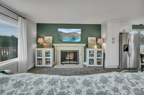 1939 E 66th Street Tacoma WA 98404