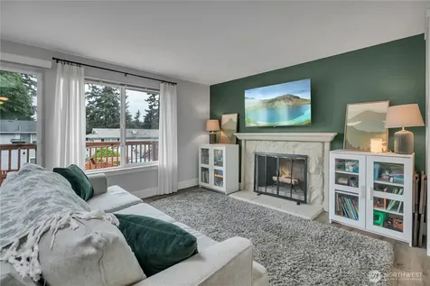 1939 E 66th Street Tacoma WA 98404