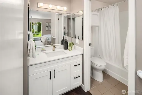 1606 103rd Place NE Bellevue WA 98004