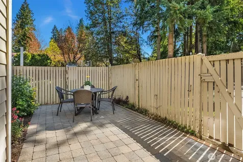 1606 103rd Place NE Bellevue WA 98004