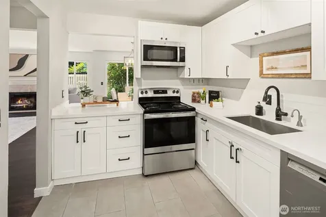 1606 103rd Place NE Bellevue WA 98004