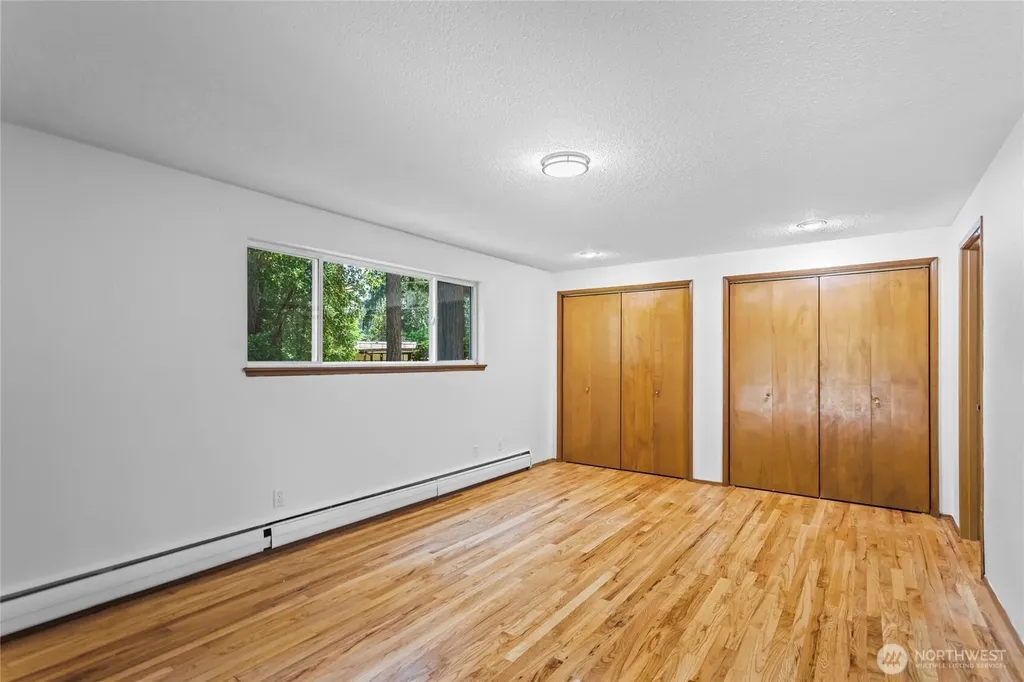 1 Beach Lane SW Lakewood WA 98498