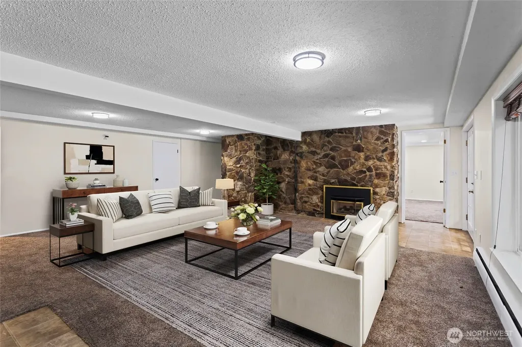 1 Beach Lane SW Lakewood WA 98498
