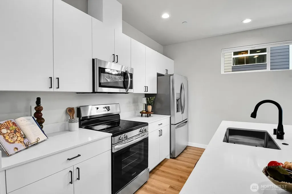 222 124th Street SW Everett WA 98204