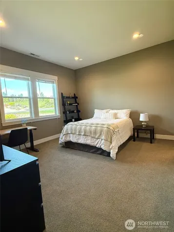 2858 SE Falcon View Drive East Wenatchee WA 98802