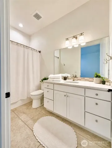 2858 SE Falcon View Drive East Wenatchee WA 98802