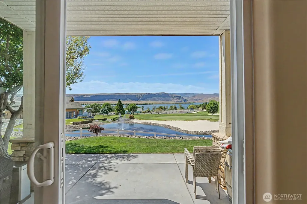 23518 Sunserra Loop NW Quincy WA 98848