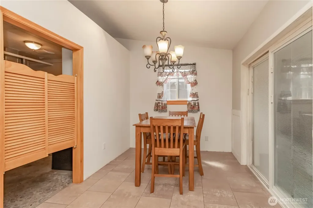 10210 Villa Lane SW Lakewood WA 98499