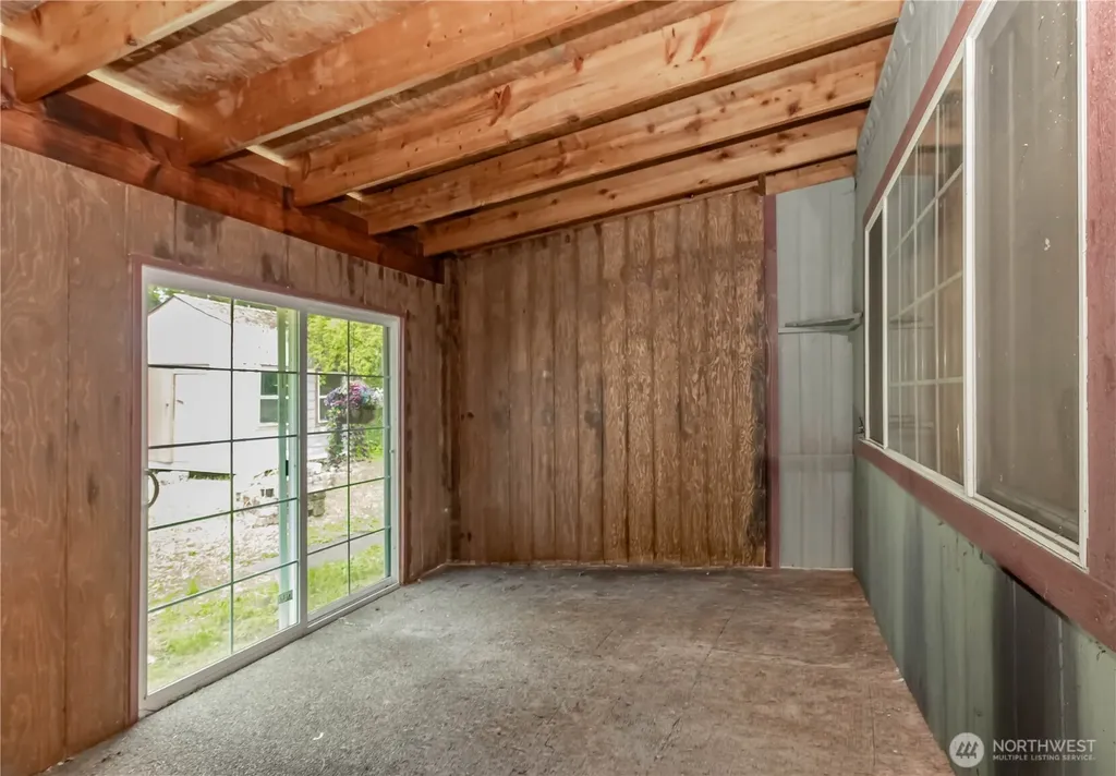 10210 Villa Lane SW Lakewood WA 98499