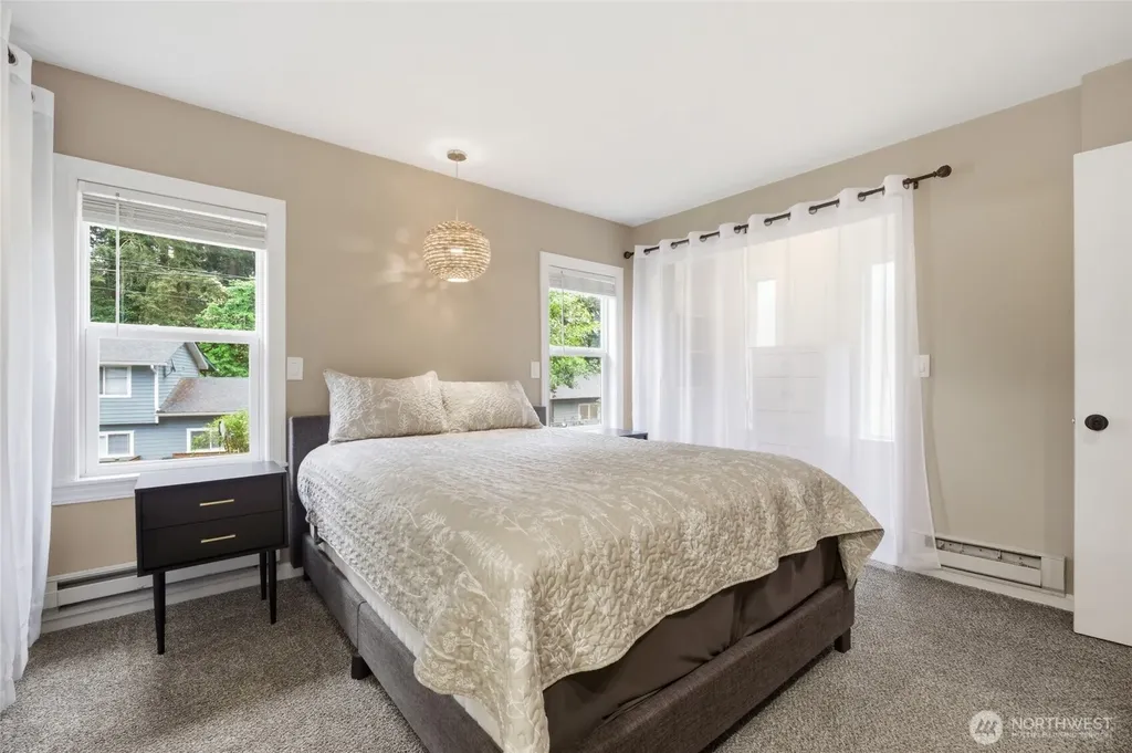 7715 236th Street SW Edmonds WA 98026