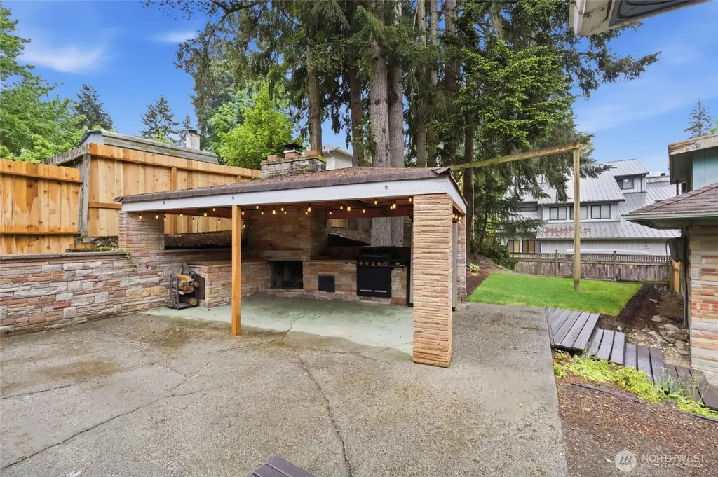 7715 236th Street SW Edmonds WA 98026