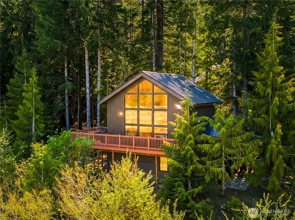 350 Rampart Drive Snoqualmie Pass WA 98068