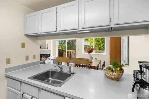 15721 44th Avenue W Lynnwood WA 98087
