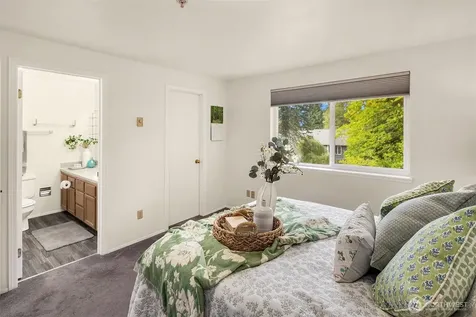 15721 44th Avenue W Lynnwood WA 98087