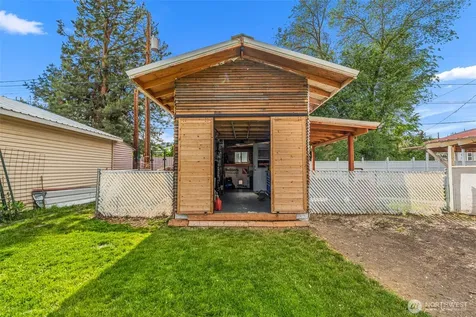 115 Riverfront Drive Cashmere WA 98815