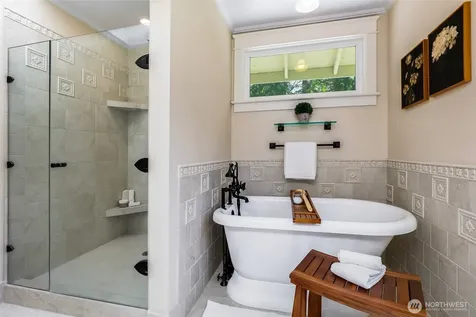 14225 248th Place SE Issaquah WA 98027