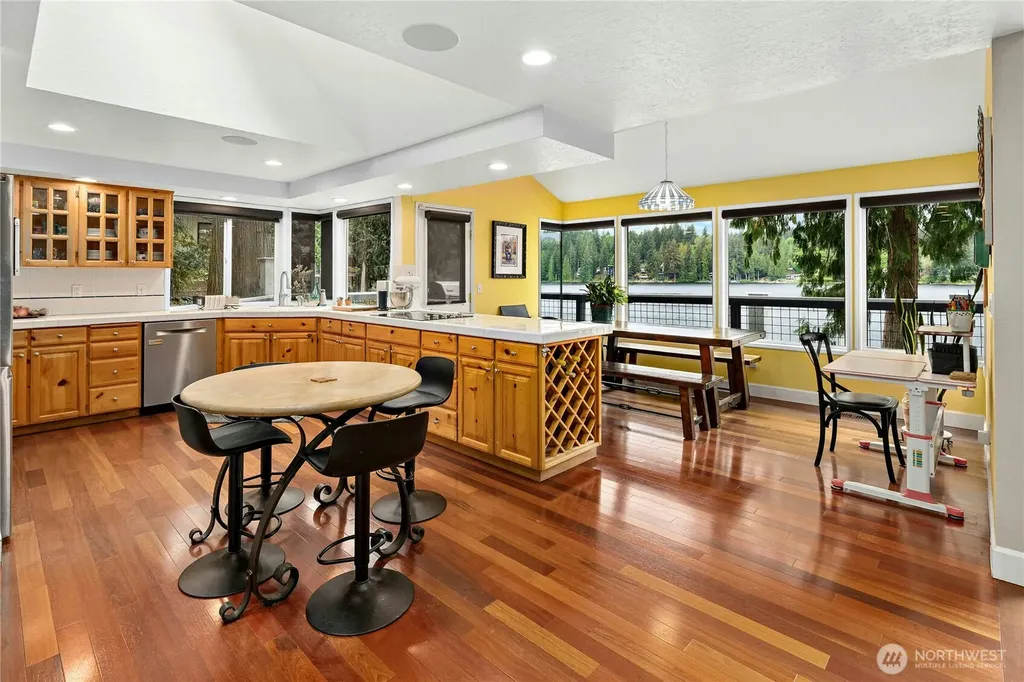 3459 E Ames Lake Lane NE Redmond WA 98053