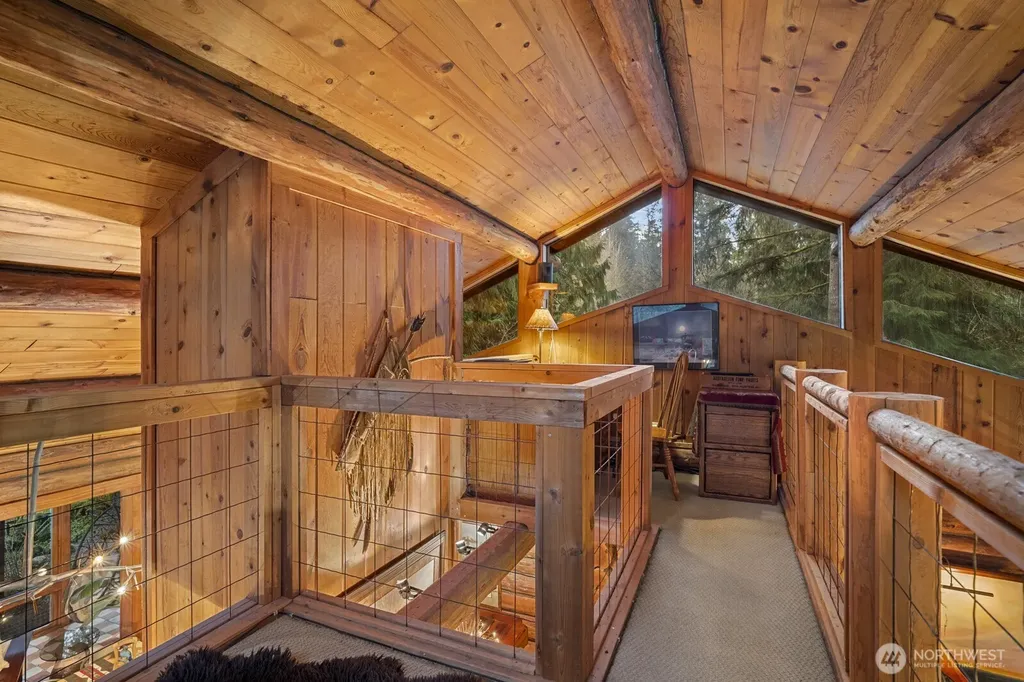 18904 233rd Avenue NE Woodinville WA 98077