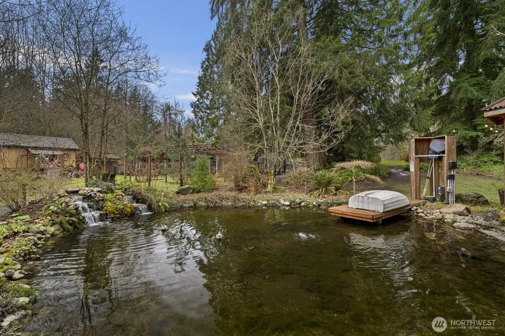18904 233rd Avenue NE Woodinville WA 98077